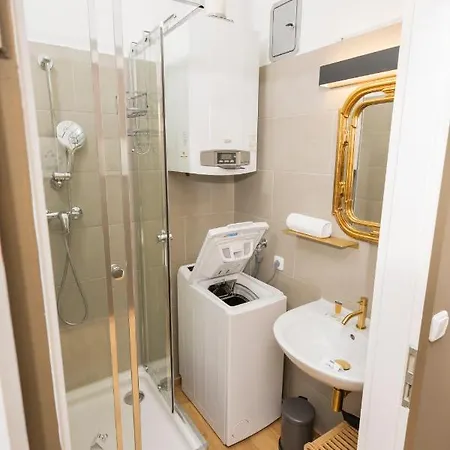 Luxury Suites Mariahilf Vienna Exterior photo